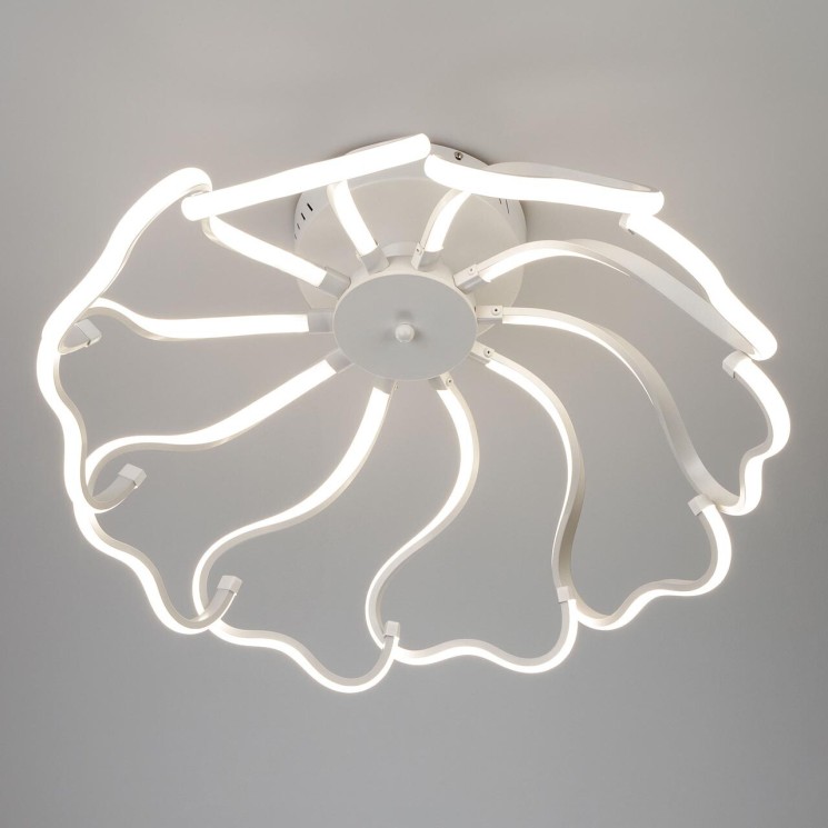 Потолочный светильник Eurosvet Begonia 90095/10 белый
