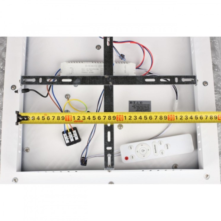 Накладной светильник Omnilux OML-08527-182